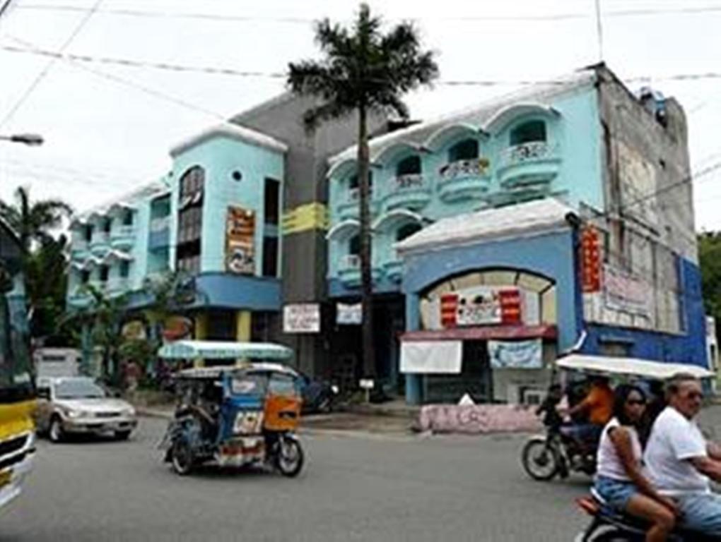 Harold'S Mansion Hotel Dumaguete City Exterior photo